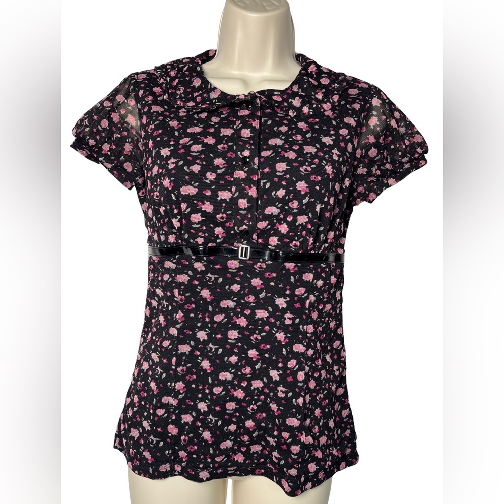 INC Dainty Black/Pink Floral Top Collar Buttons Patent Leather Belt Y2K Babydoll
